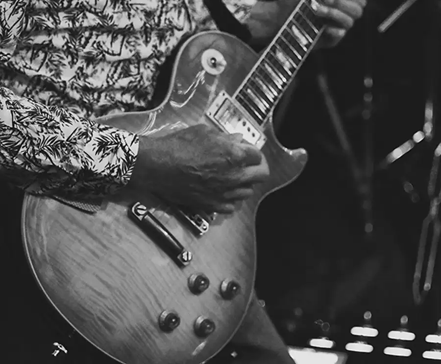 Bloke On A Guitar
